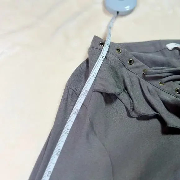 Pleione Ruffled Tied Tunic Blouse Gray Women’s Small Regency Shirttail Hem - Picture 10 of 16